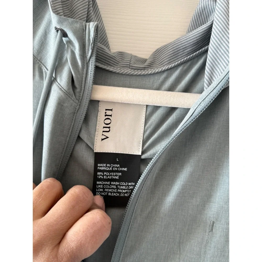 Vuori Gray Performance Jacket Trainer Shell - Picture 4 of 9